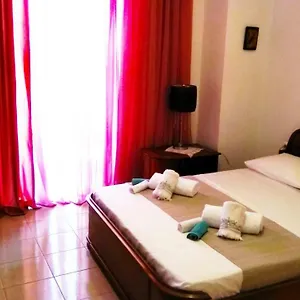https://maria-s-home.rethymnohotels.net
